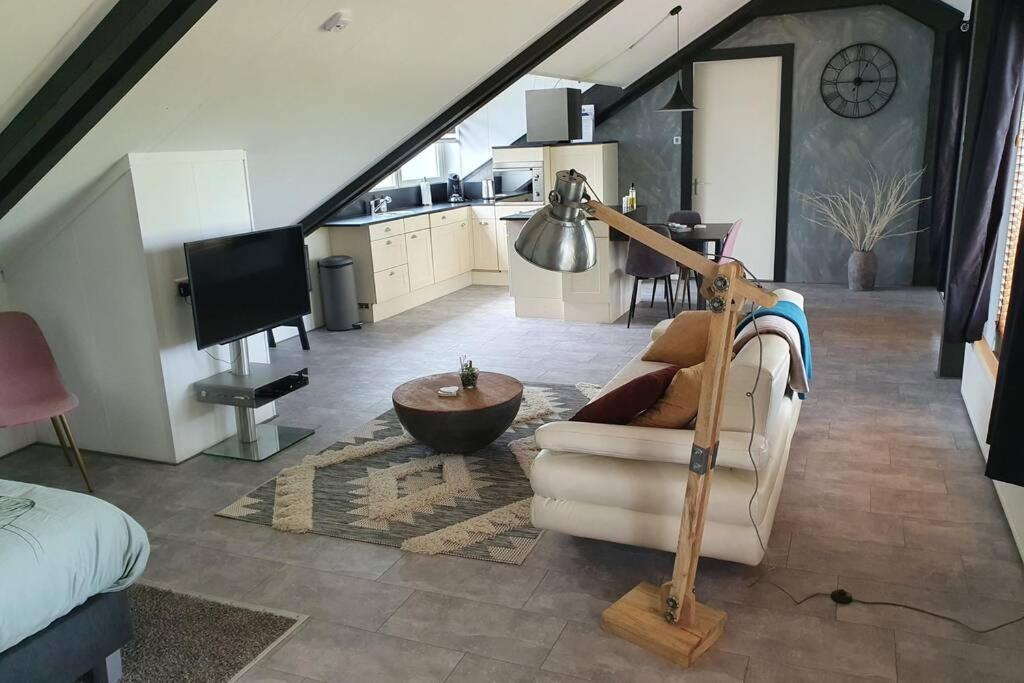 Vrijstaand / Landelijk Appartement Met Uitzicht! De Wijk المظهر الخارجي الصورة