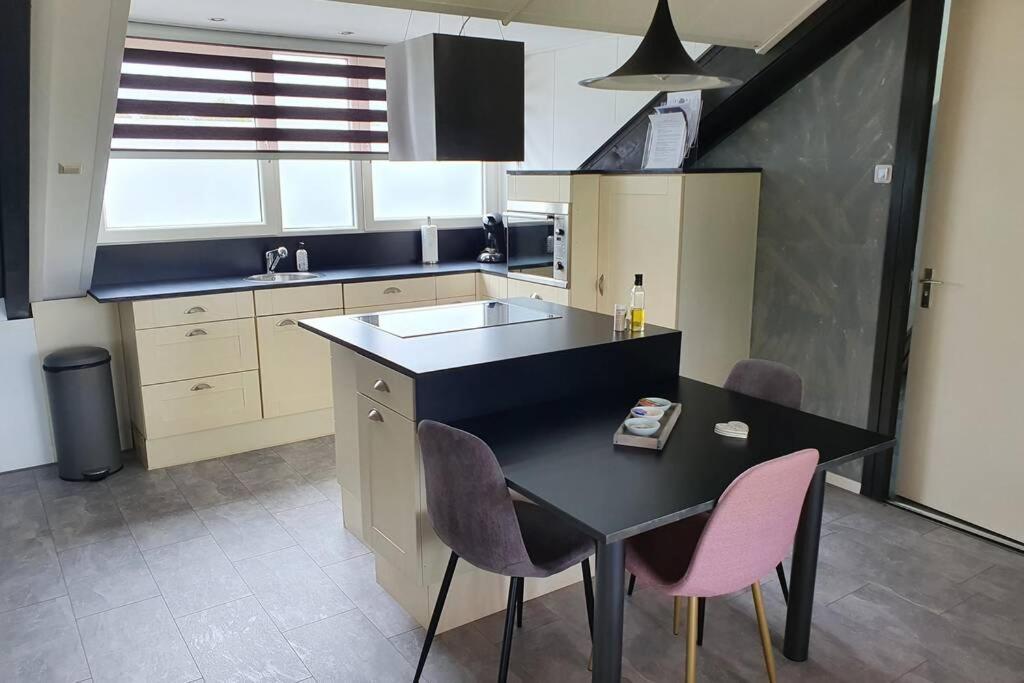 Vrijstaand / Landelijk Appartement Met Uitzicht! De Wijk المظهر الخارجي الصورة